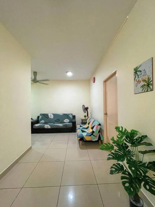 Cybercity Ph1 Near Kkia By Family Homestay Donggongon Exterior photo